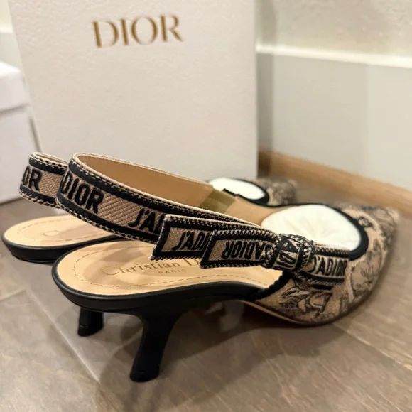 Dior J'adior Canvas Slingback Pump, toile de jouy, Black and Halzelnut size 38 - Picture 8 of 13